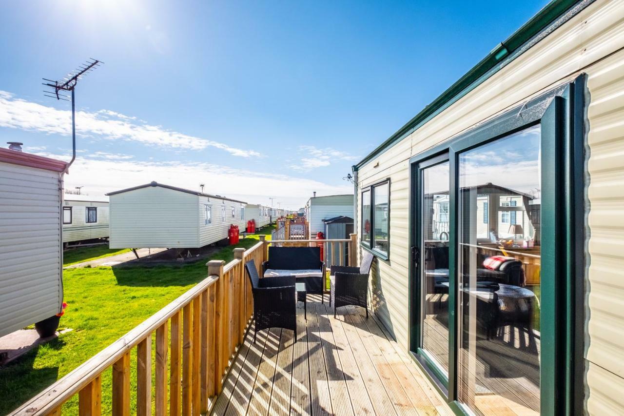 Caravan Beach Holiday Otel Saint Osyth Dış mekan fotoğraf